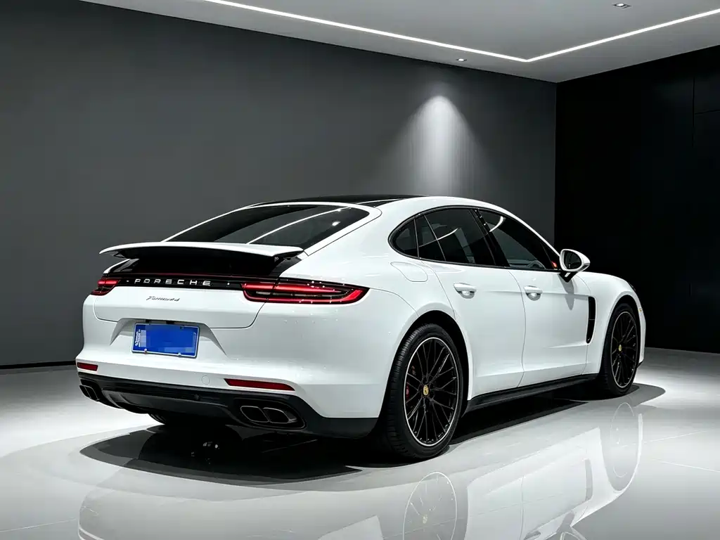 Porsche Panamera — фото 7