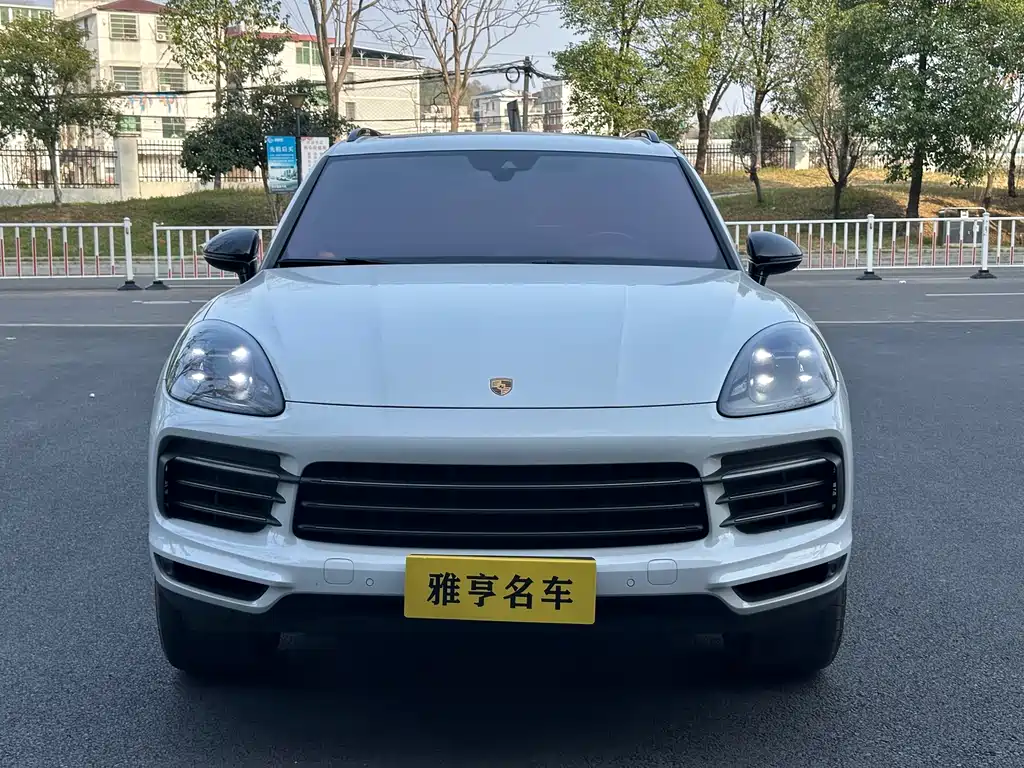 Porsche Cayenne — фото 2