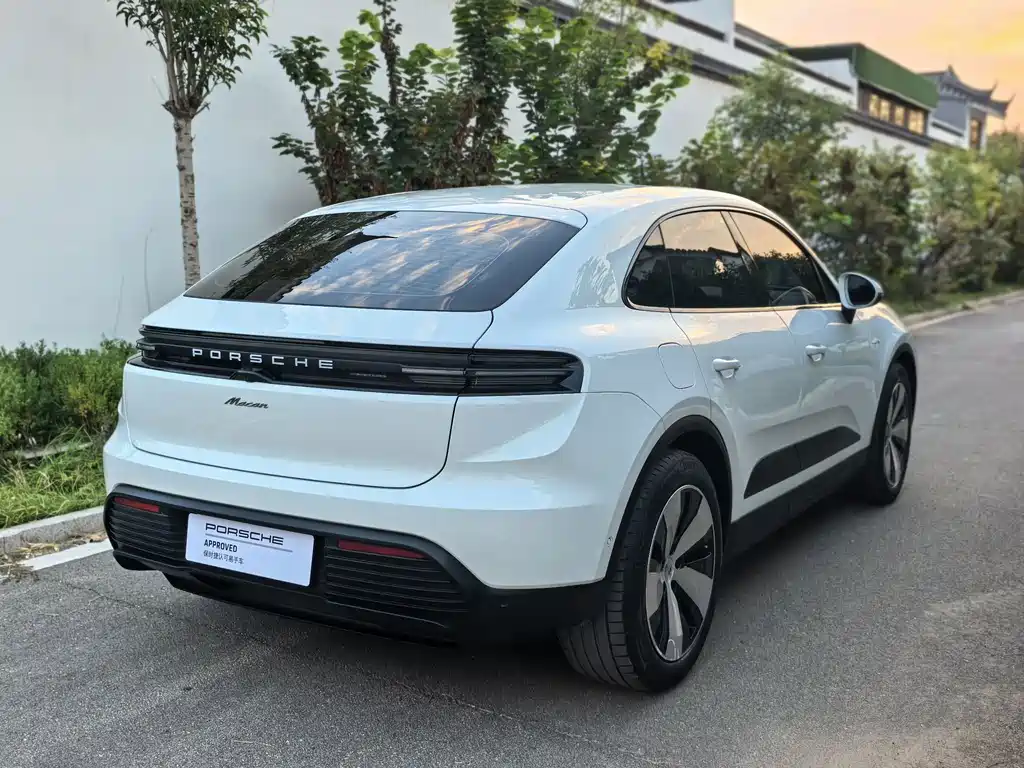 Porsche Macan EV — фото 3