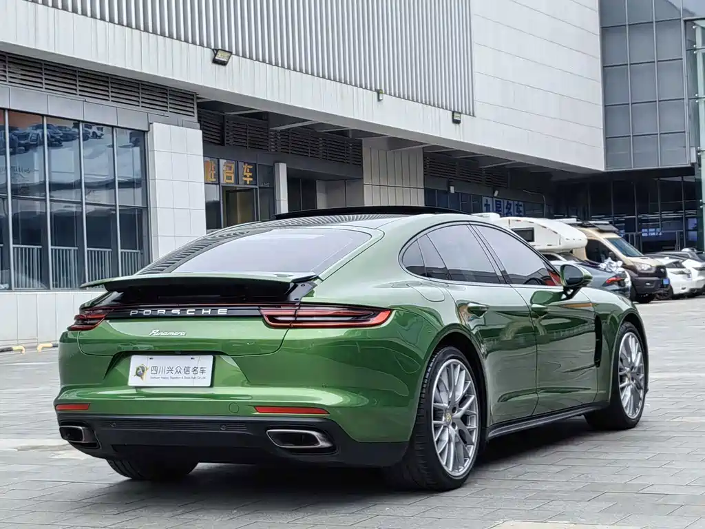 Porsche Panamera — фото 6