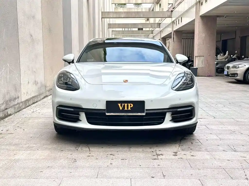 Porsche Panamera — фото 2