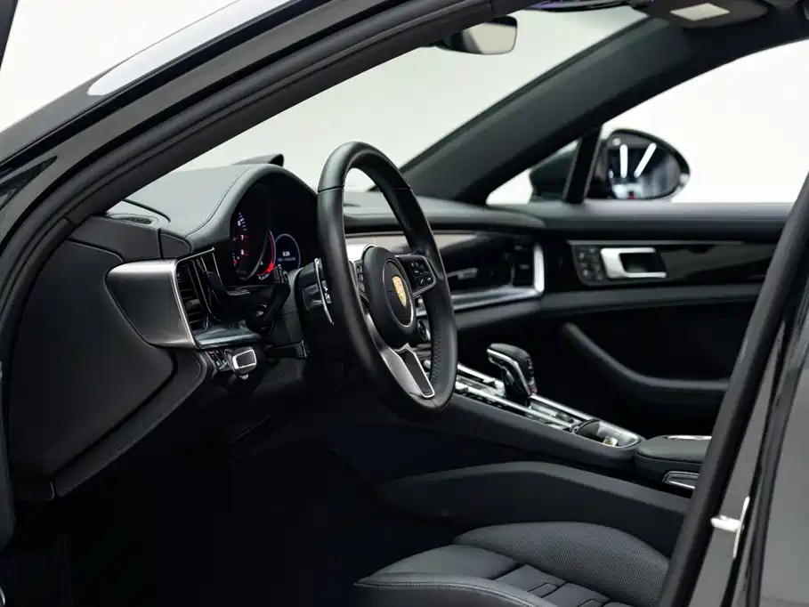 Porsche Panamera — фото 7