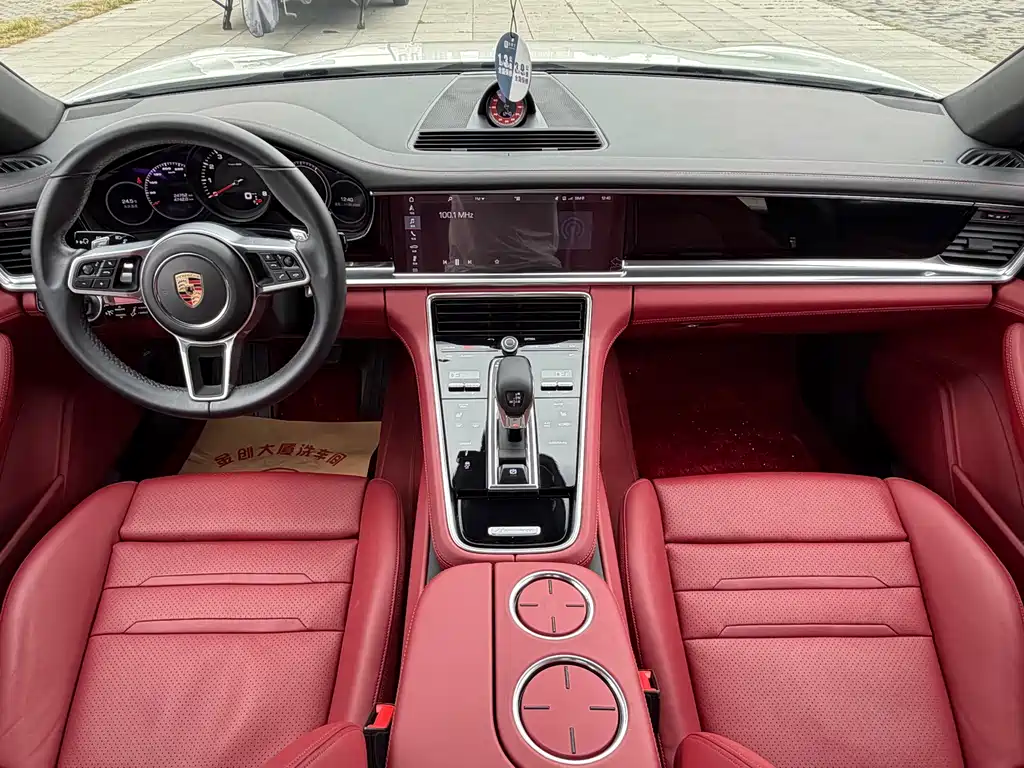 Porsche Panamera — фото 10