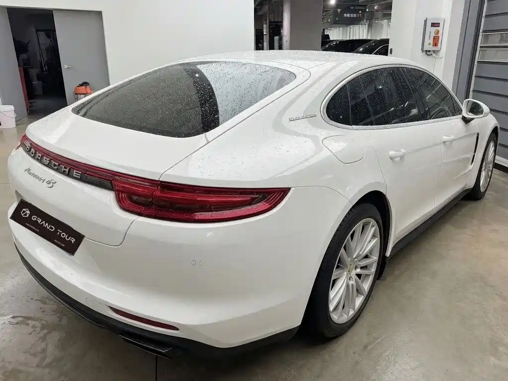 Porsche Panamera — фото 9
