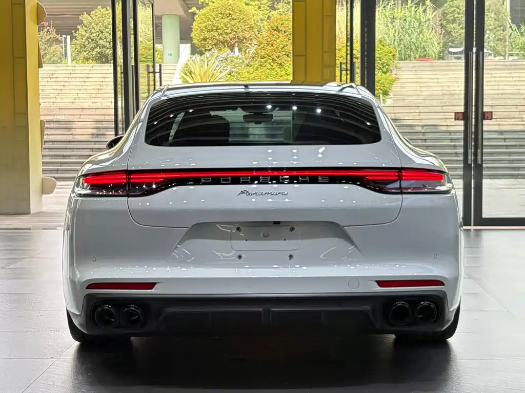 Porsche Panamera — фото 5