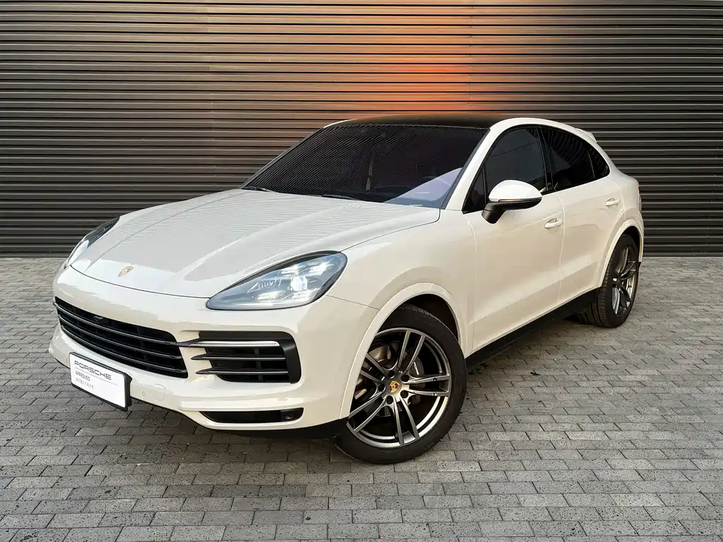 Porsche Cayenne — фото 4