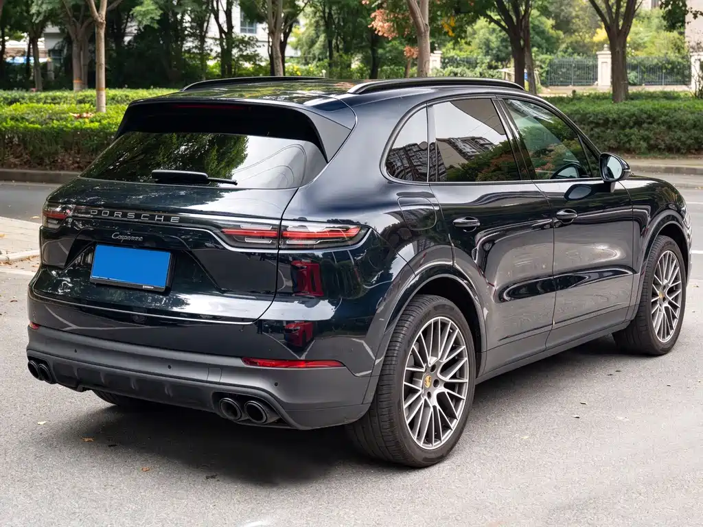 Porsche Cayenne — фото 4