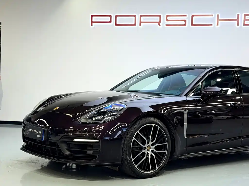 Porsche Panamera — фото 11