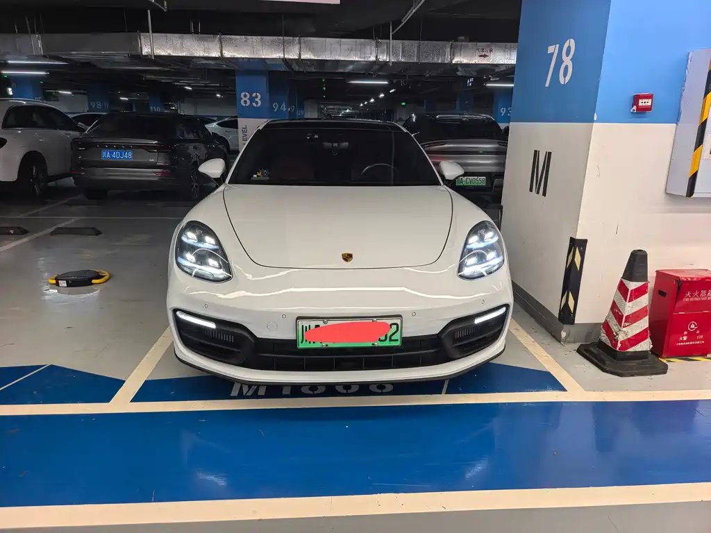Porsche Panamera Hybrid — фото 2