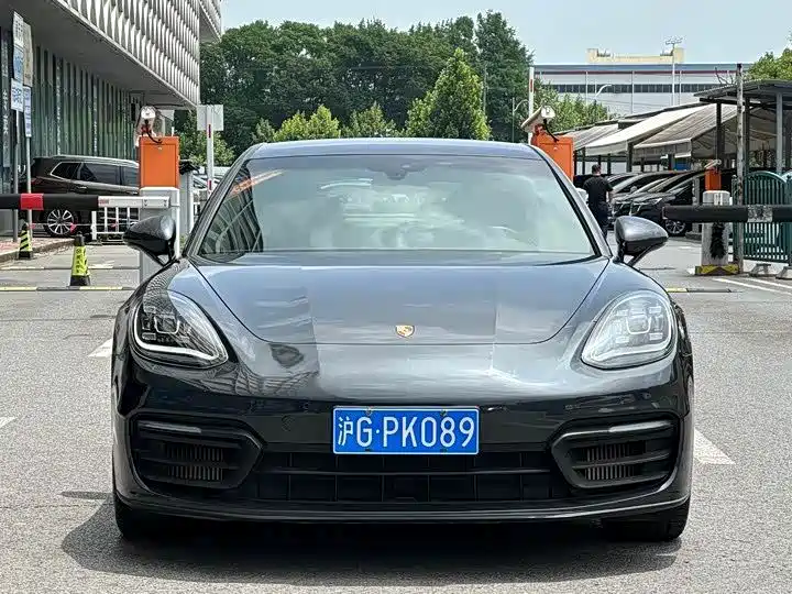Porsche Panamera — фото 2