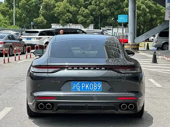 Porsche Panamera — фото 4