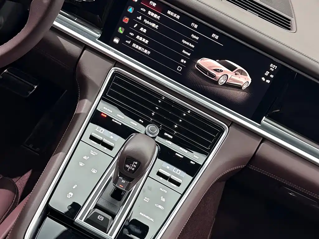 Porsche Panamera Hybrid — фото 21