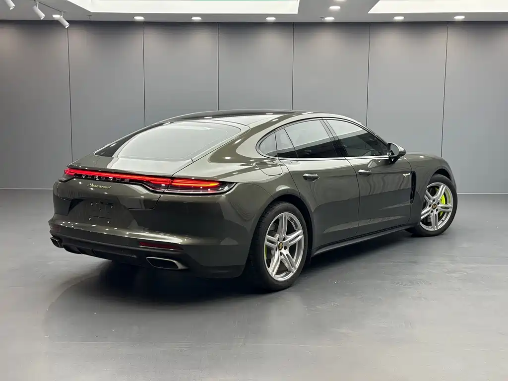 Porsche Panamera Hybrid — фото 4