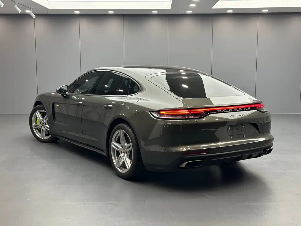Porsche Panamera Hybrid — фото 6