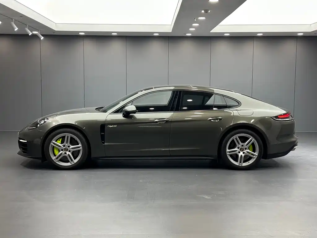 Porsche Panamera Hybrid — фото 7