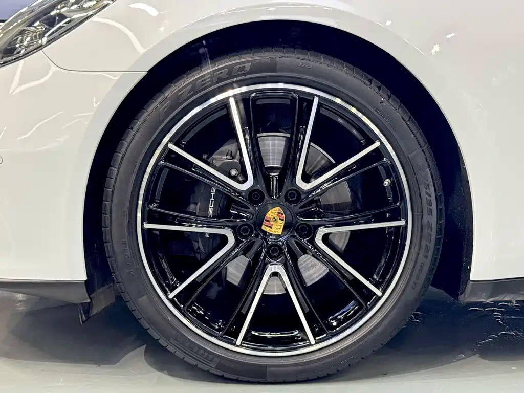Porsche Panamera — фото 11
