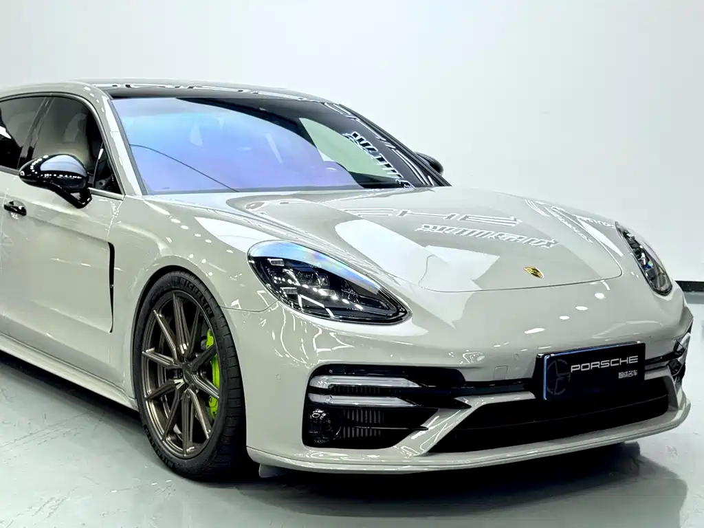 Porsche Panamera — фото 13