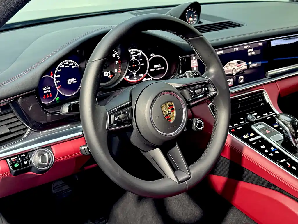 Porsche Panamera — фото 15