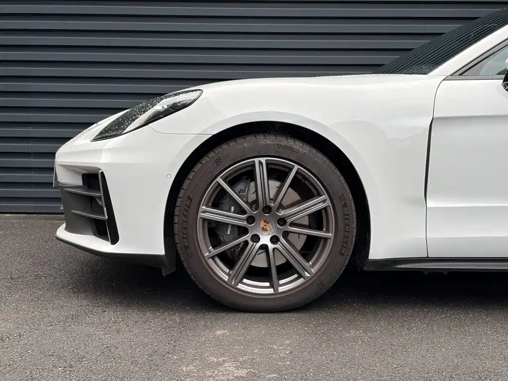 Porsche Panamera — фото 4