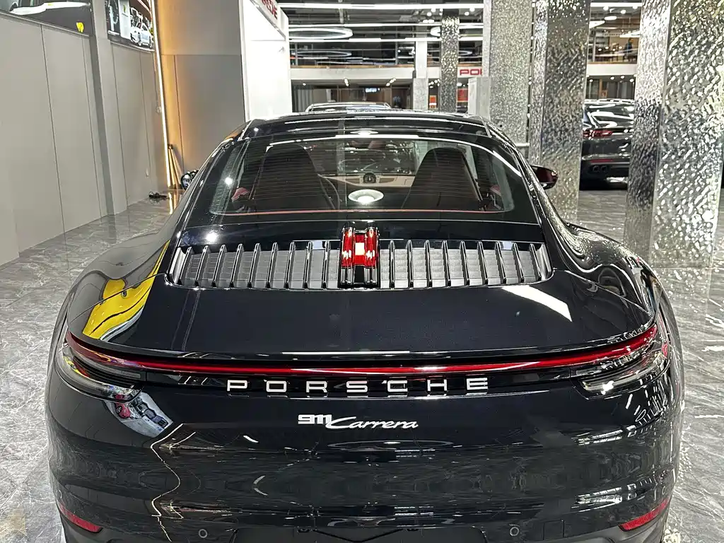 Porsche 911 — фото 5