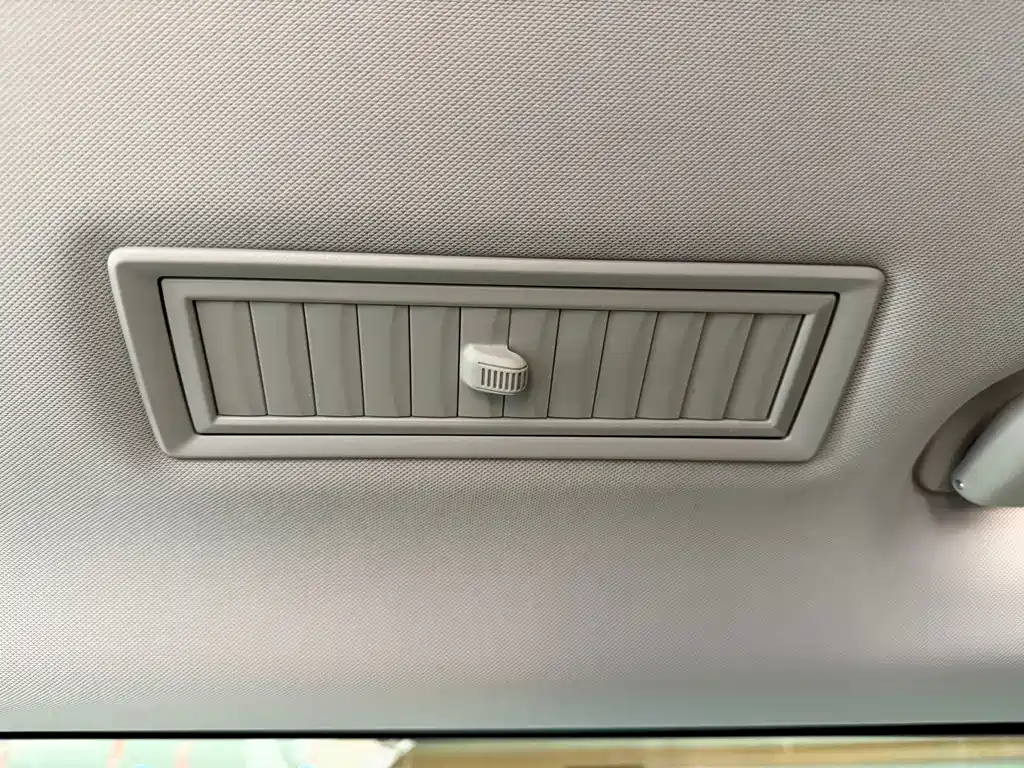 Roewe iMAX8 — фото 14