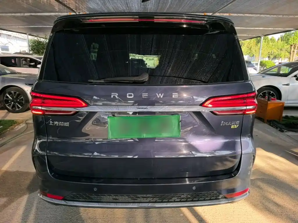 Roewe iMAX8 New Energy — фото 6