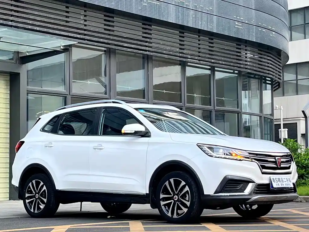 Roewe RX3 — фото 3