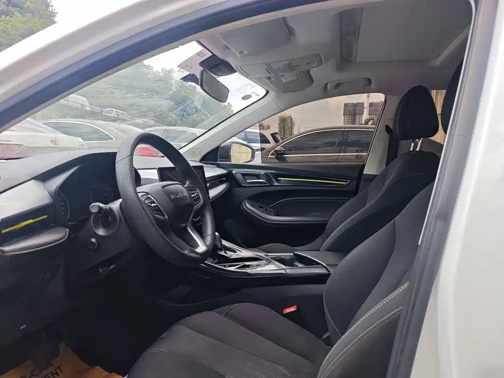 Roewe i5 — фото 10