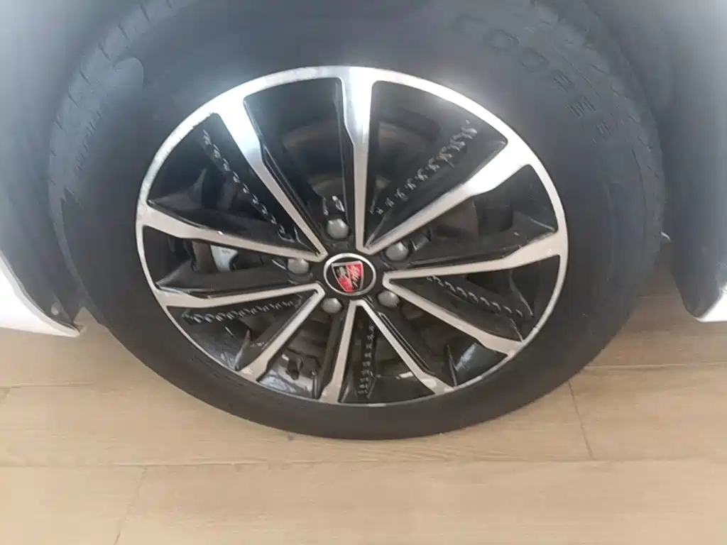 Roewe i5 — фото 23