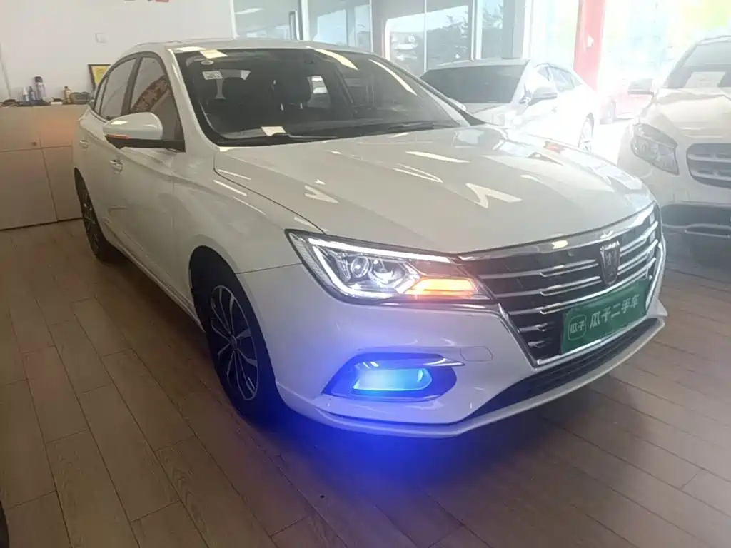 Roewe i5 — фото 4