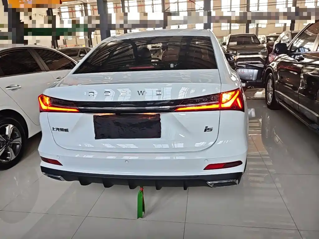 Roewe i5 — фото 6
