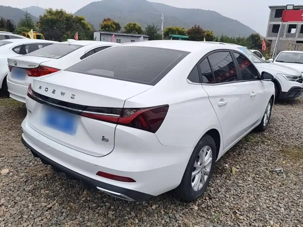 Roewe i5 — фото 7