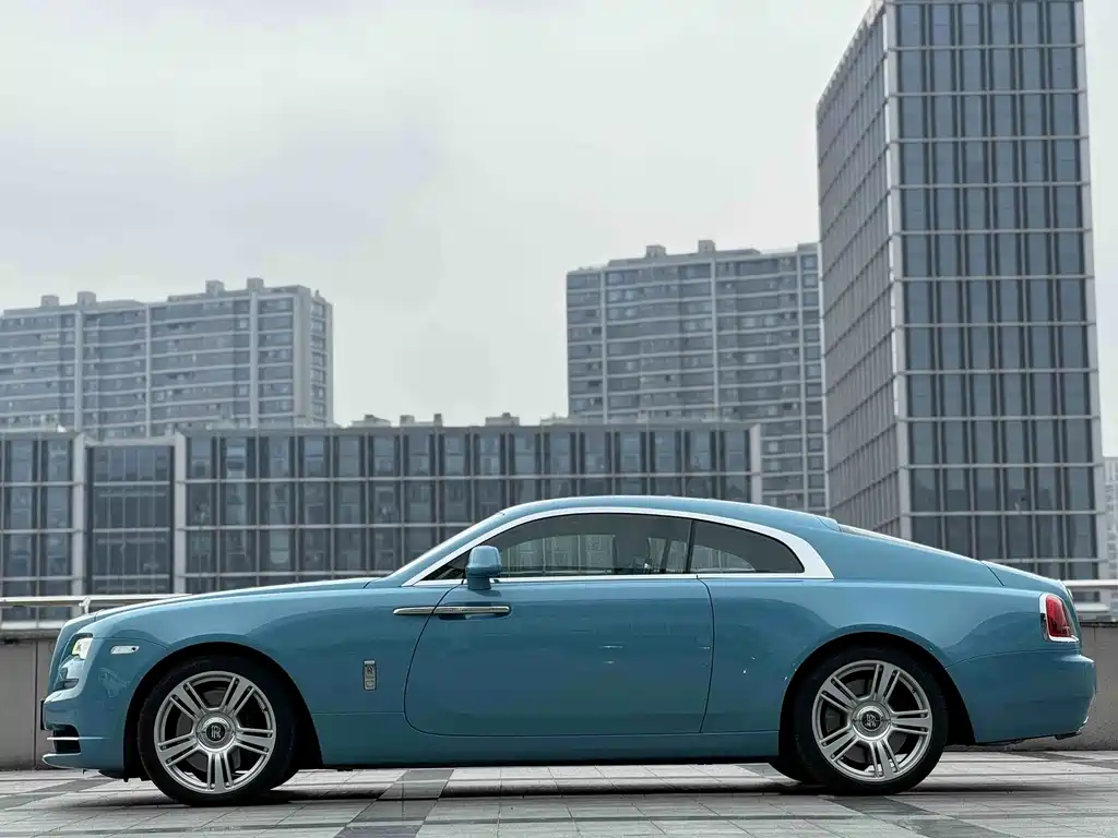 Rolls-Royce Wraith — фото 3