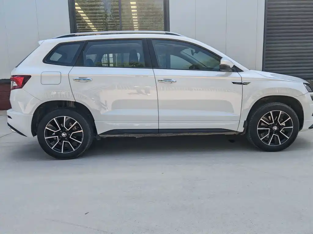 Skoda Karoq — фото 4