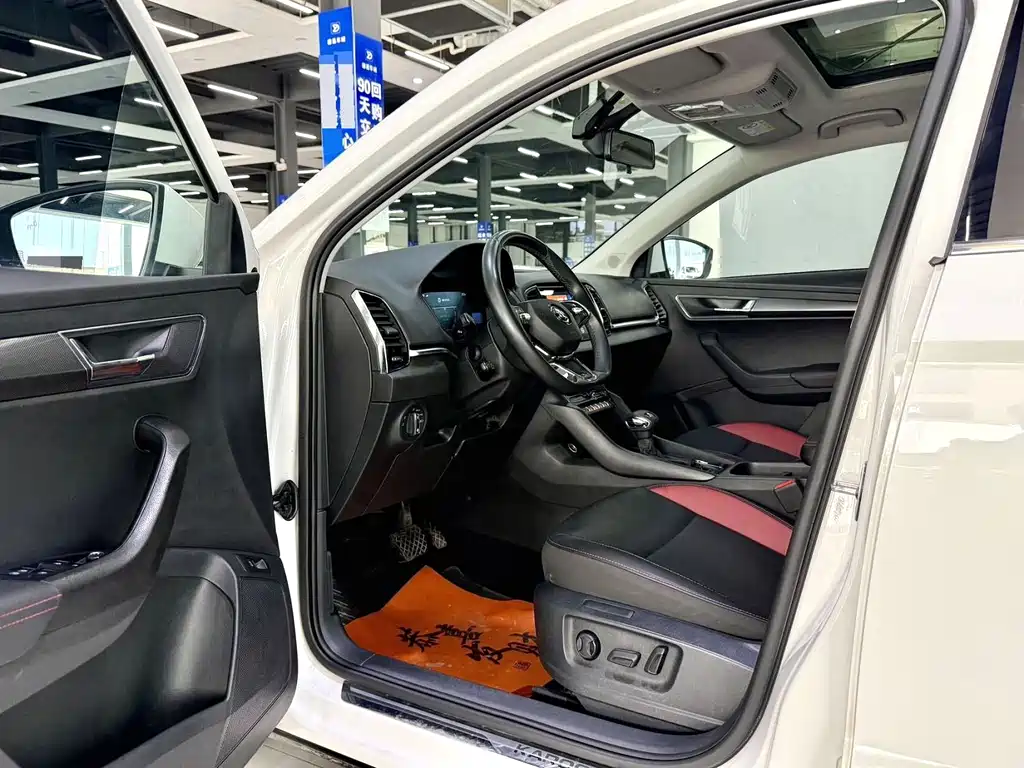 Skoda Karoq — фото 4