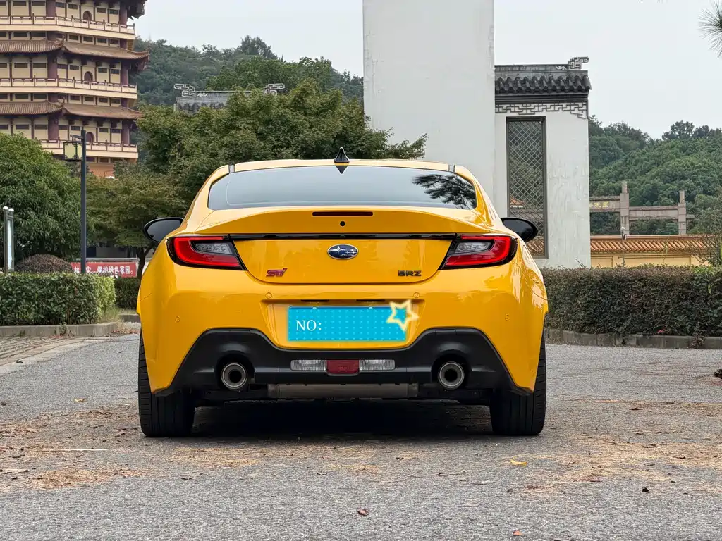 Subaru BRZ — фото 2