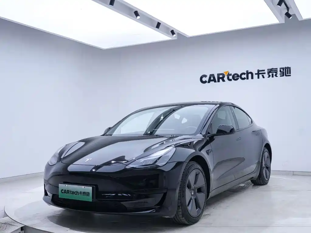 Tesla Model 3 — фото 6