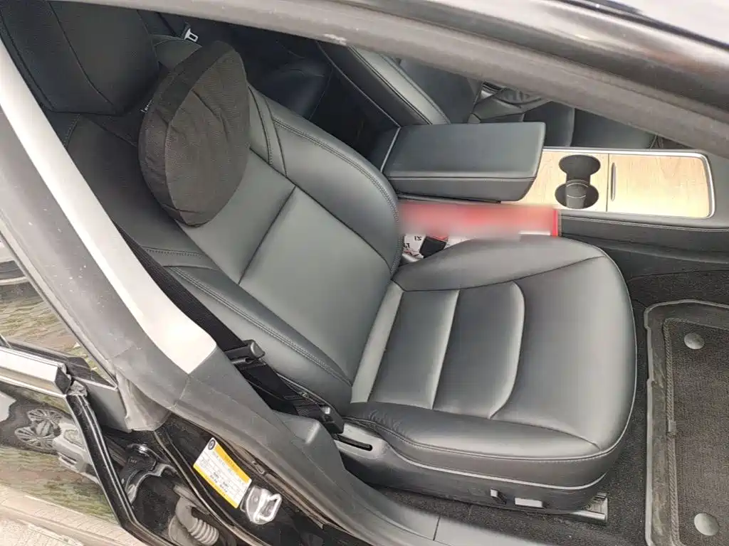 Tesla Model 3 — фото 25
