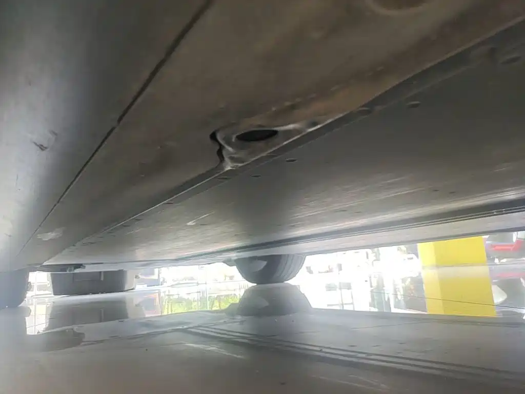 Tesla Model Y — фото 21