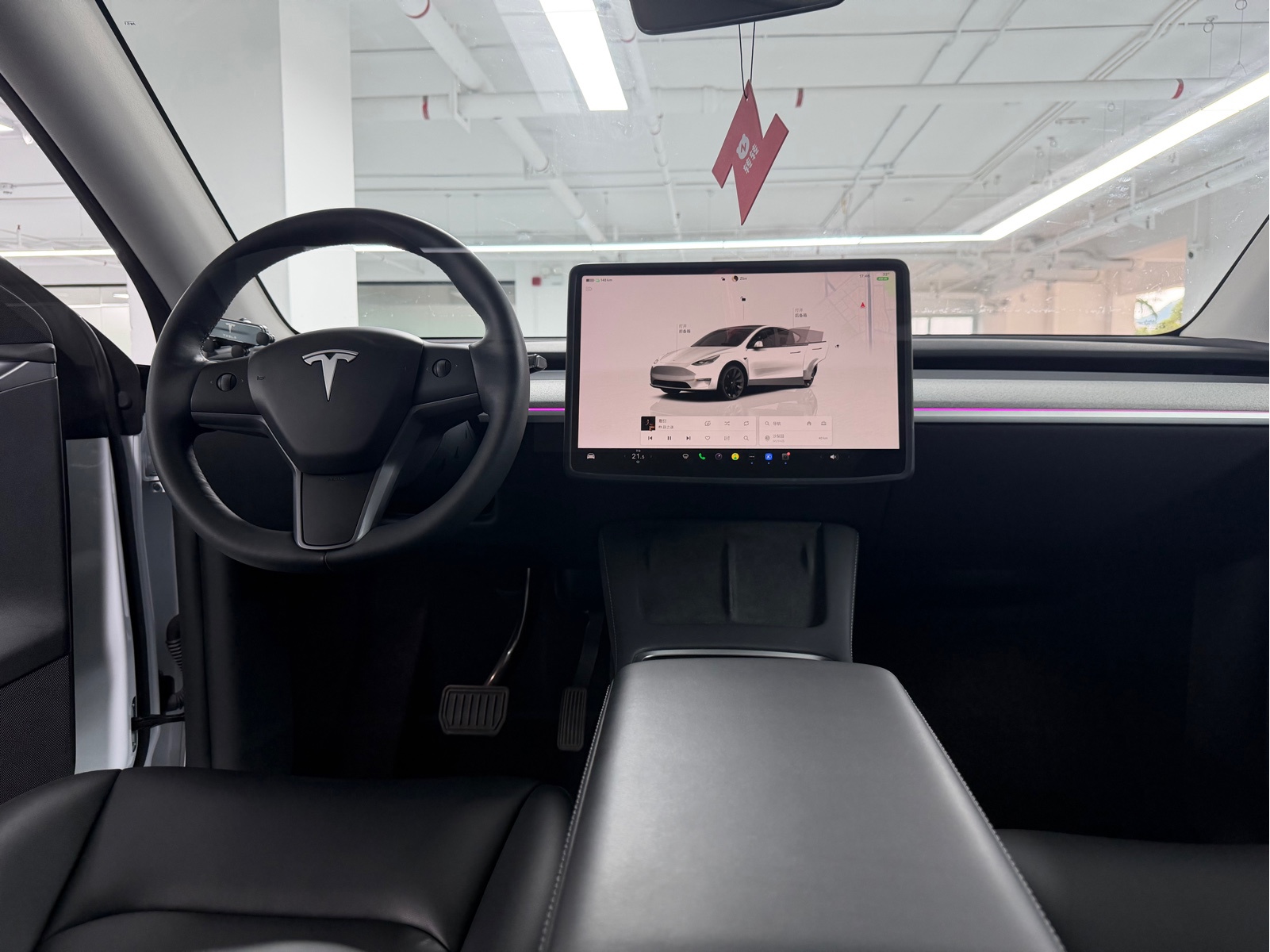 Tesla Model Y — фото 19
