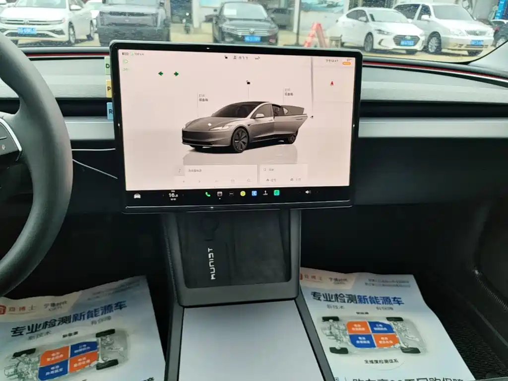 Tesla Model 3 — фото 13