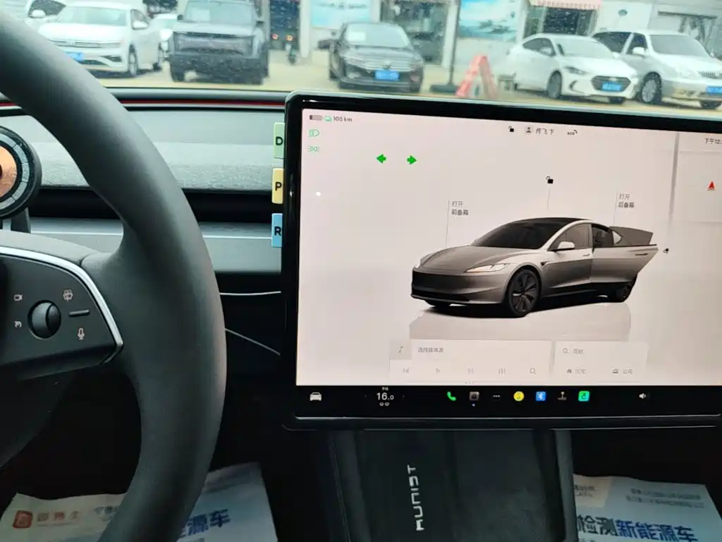 Tesla Model 3 — фото 14