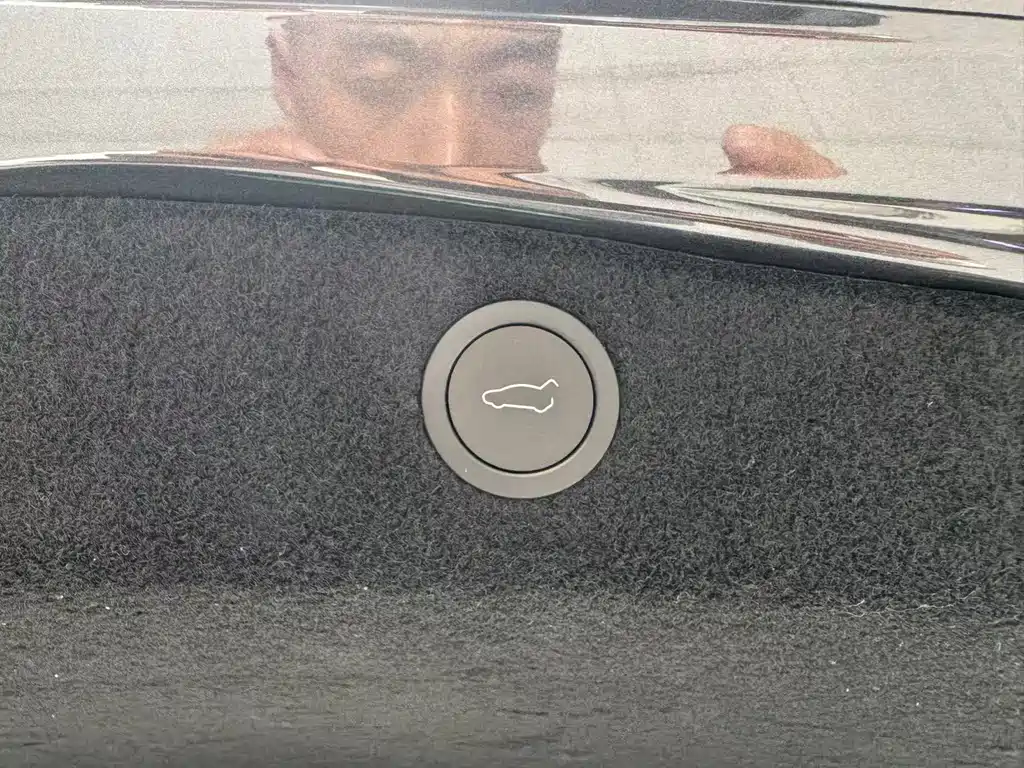 Tesla Model 3 — фото 22