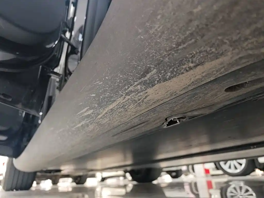 Tesla Model Y — фото 21