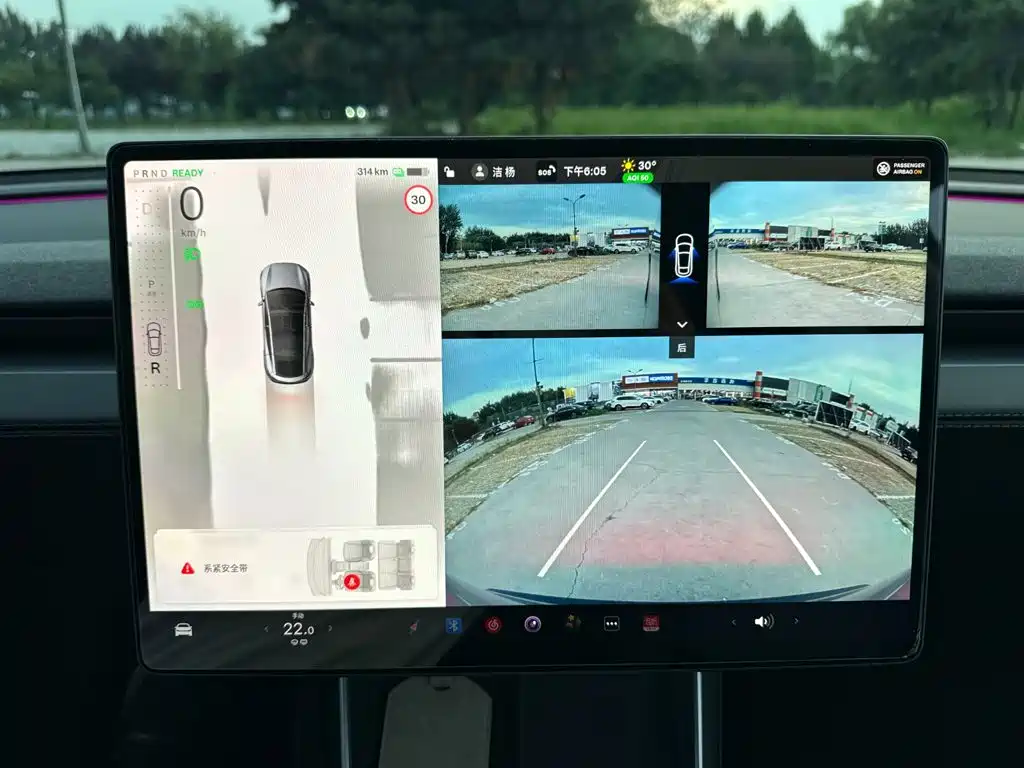 Tesla Model Y — фото 23