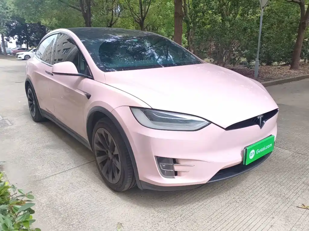 Tesla Model X — фото 4