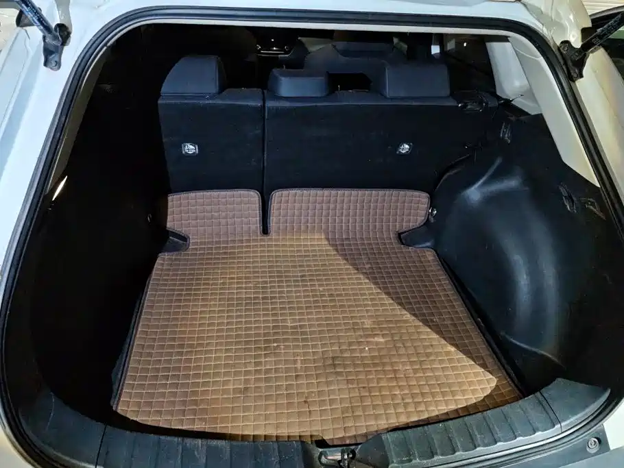 Toyota Corolla Cross — фото 4