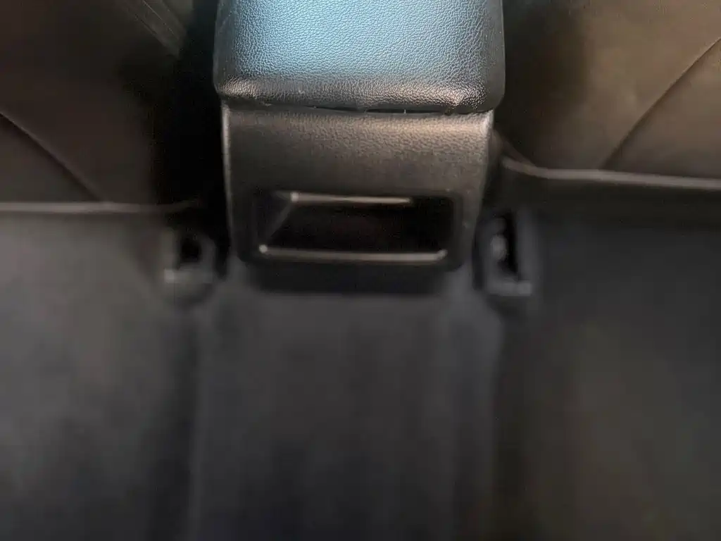 Toyota Corolla — фото 17