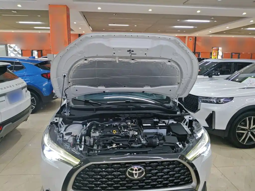 Toyota Corolla Cross — фото 20