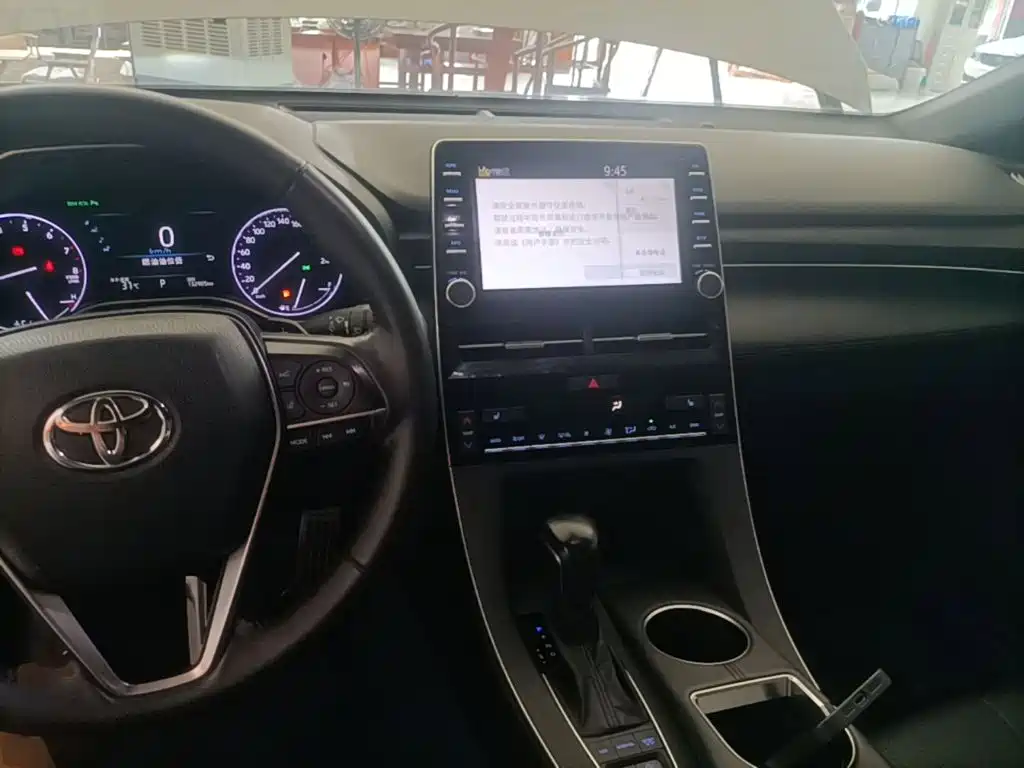 Toyota Avalon — фото 10